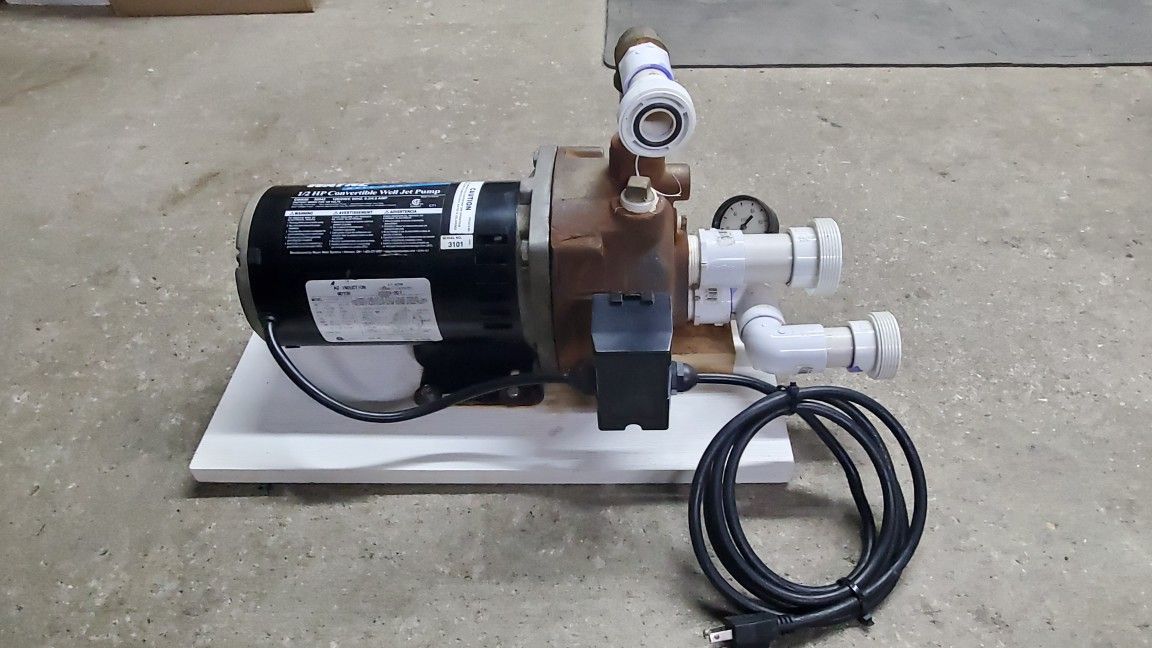 WAYNE CWS50-1/2 HP Cast Iron Convertible Jet Well Pump - Up to 408 Gallons Per Hour - Heavy Duty Jet Well Pump