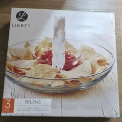 Libbey Glass Chip And Dip Set