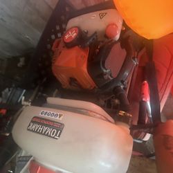 Tomahawk Back Pack Sprayer 