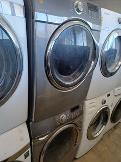 SAMSUNG GRAY FRONT LOAD WASHER AND ELECTRIC DRYER SET
