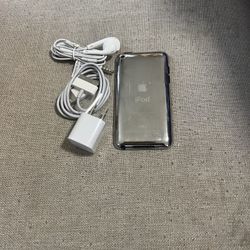 Apple iPod Touch 4th Generation 8gb
