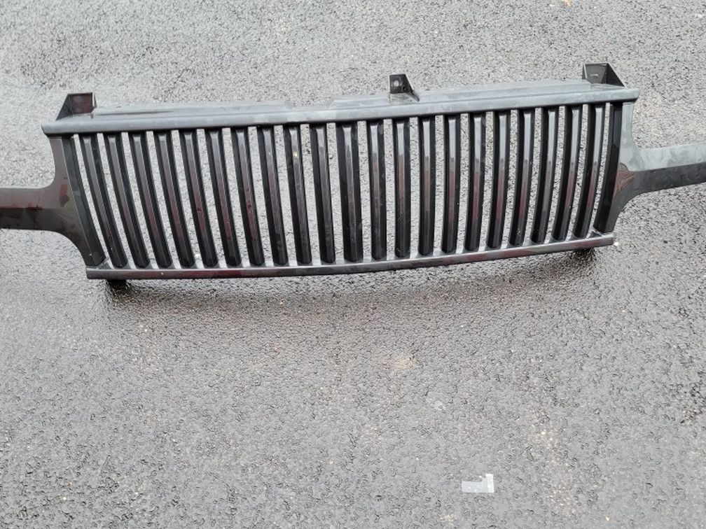 Grill For Chevy And Gm Suv