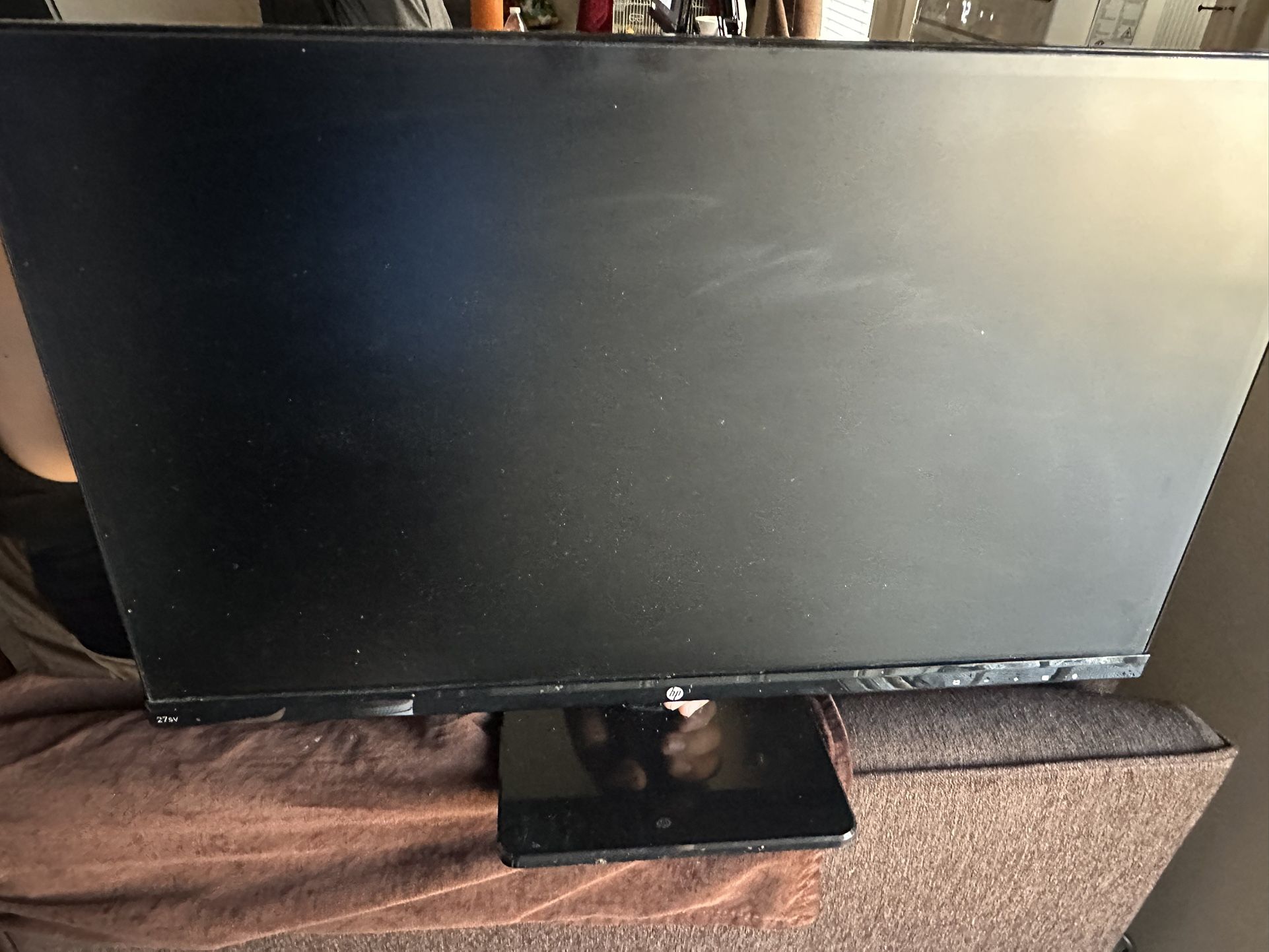HP Computer Monitor 27”