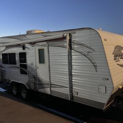 2011 Forrest River Stealth Limited Toy hauler 