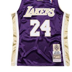 Mitchell & Ness Kobe Bryant HOF NBA Authentic Jersey Purple Size M