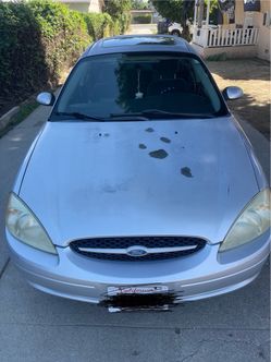 2003 Ford Taurus