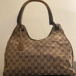 Gucci Shoulder Bag