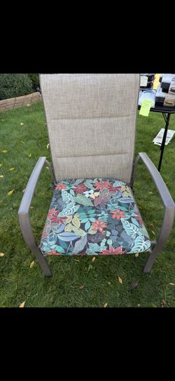 Patio Chairs (4)