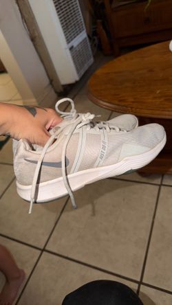 Nike woman shoes