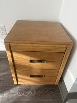 Nightstand 