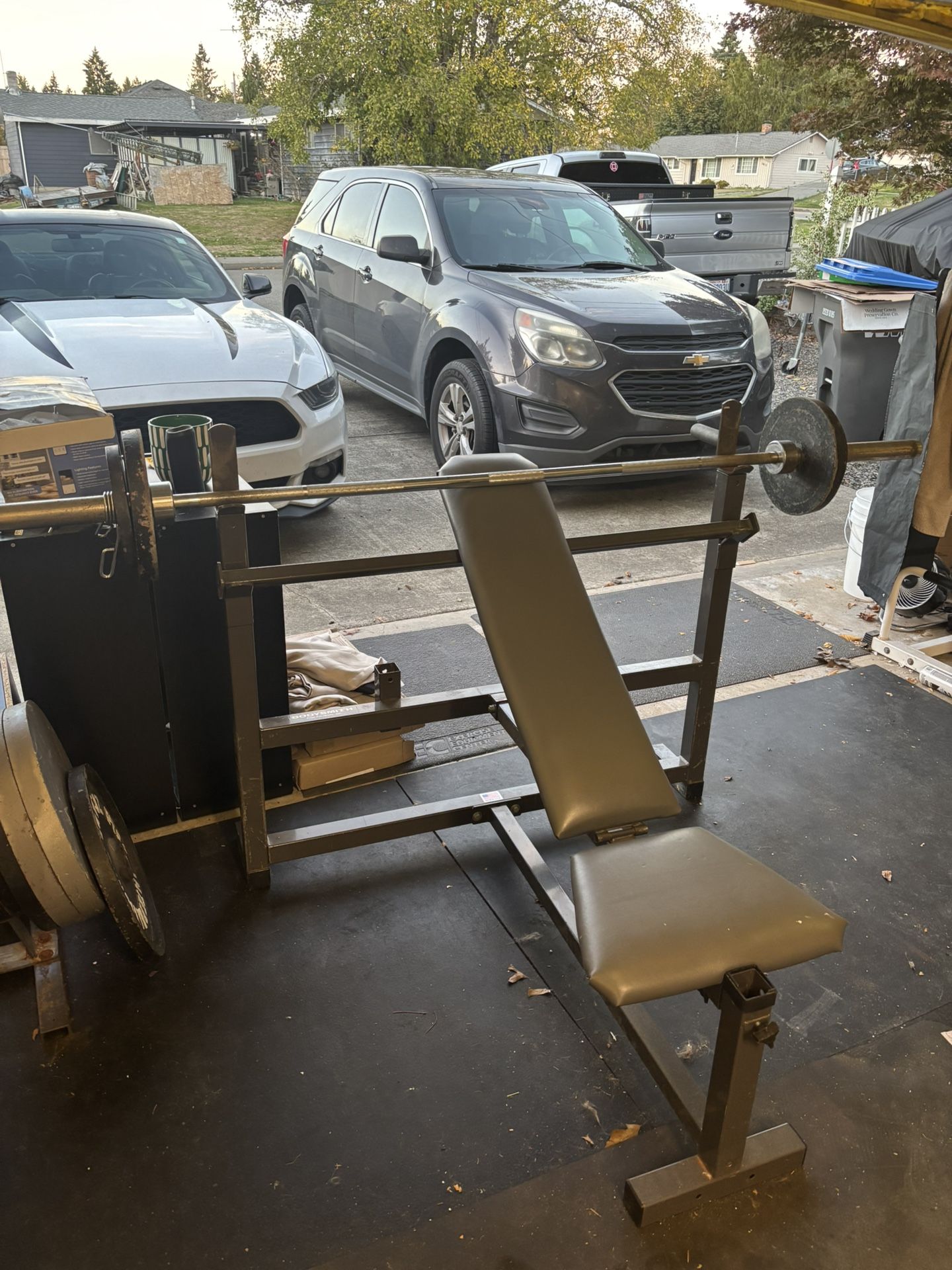 Weight Bench With Barbell