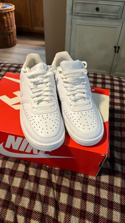 Nike Court Vision Low