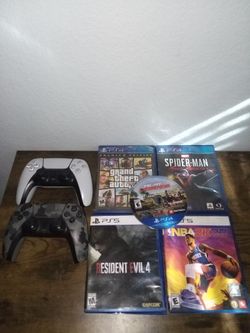 PS5 controllers and games