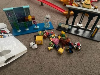 Mario Bros story set. FREE PICK UP