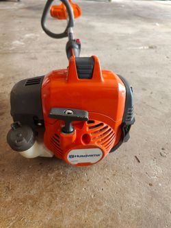 Husqvarna 322L Gas String Trimmer / Weed Eater - Great Condition!