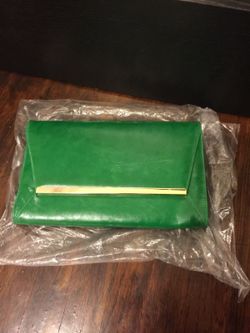 New! Green Clutch