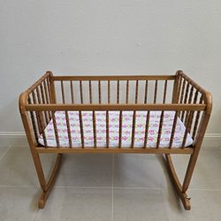 Baby Rock Crib 
