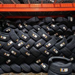 235/40/18 llantas Nuevas 