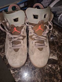 Lightly used Catus Jacks aka Travis Scott nike 10.5