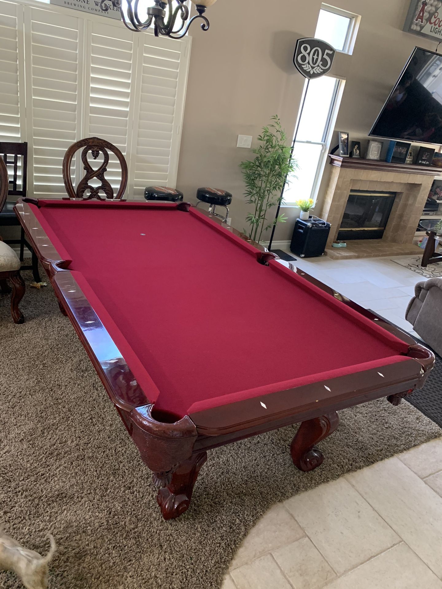 Pool Table Dark Cherry 🍒 8Ft x4ft - $900–price drop for quick sale