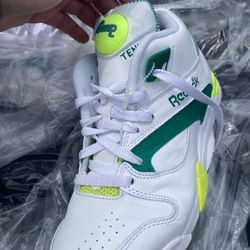 Size 10/1/2 Men’s Vintage Reebok