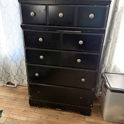 5 Drawer Dresser 
