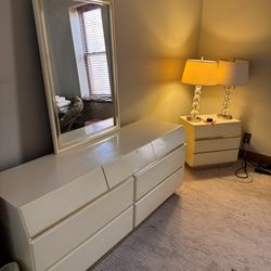 Modern Cream 7-Drawer Dresser Set w/ Mirror + 3-Drawer Nightstand - $150 (Woodbridge)