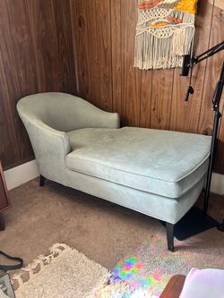 Crate & Barrel Chaise Lounge