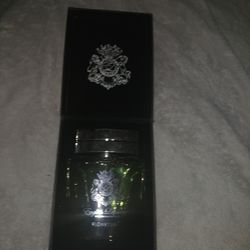 English Laundry Signature 