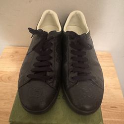 GUCCI “WALT DISNEY” SE | SIZE 10 *AUTHENTICNESS UKNOWN*