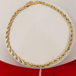10kt Gold Rope Design Bracelet 