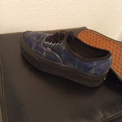 Women's Size 9 Vans