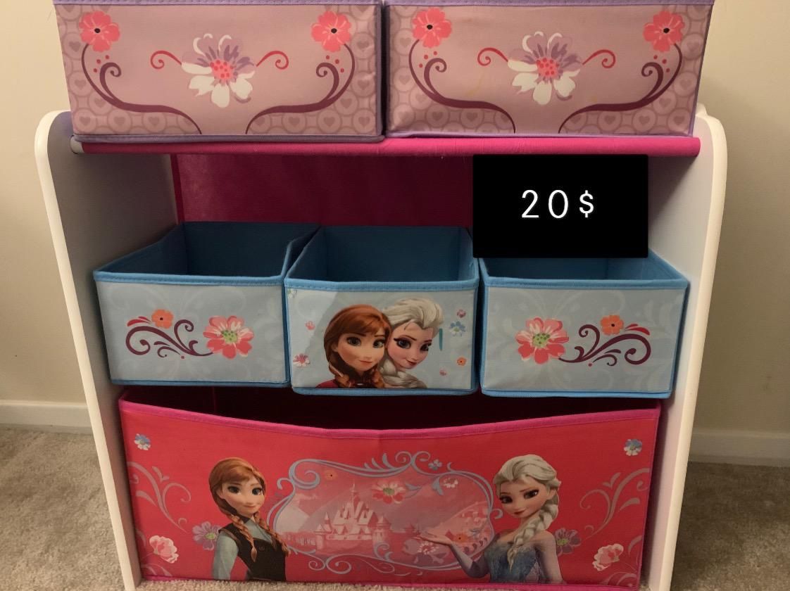 Arrange kids belongings toys organizer