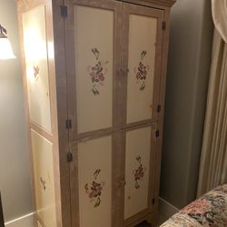 Armoire