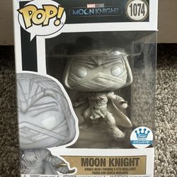 Funko Pop! Moon Knight (Funko Exclusive) #1074