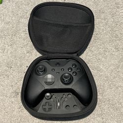 Microsoft Xbox Elite Series 2 Wireless Controller w/ Case Some Accessories