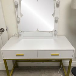 Vanity Desk 