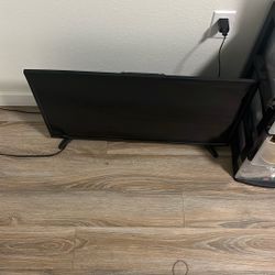 Insignia LED TV
