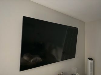 LG 75in smart Tv