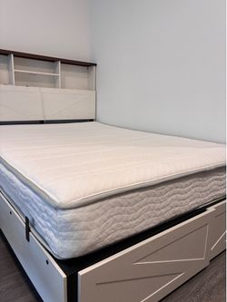 Full Zinus 8 Inch Foam and Spring Hybrid Mattress