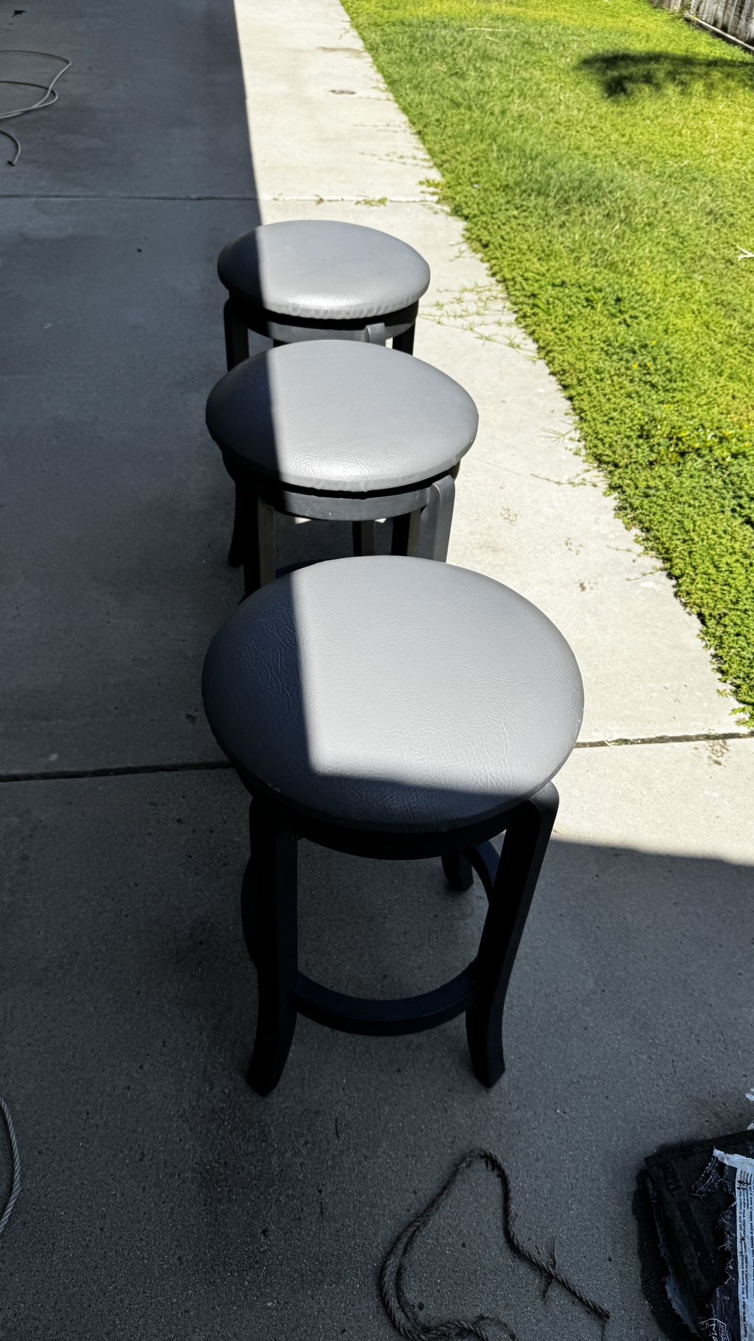 Swivel Bar Stools (set of 3)