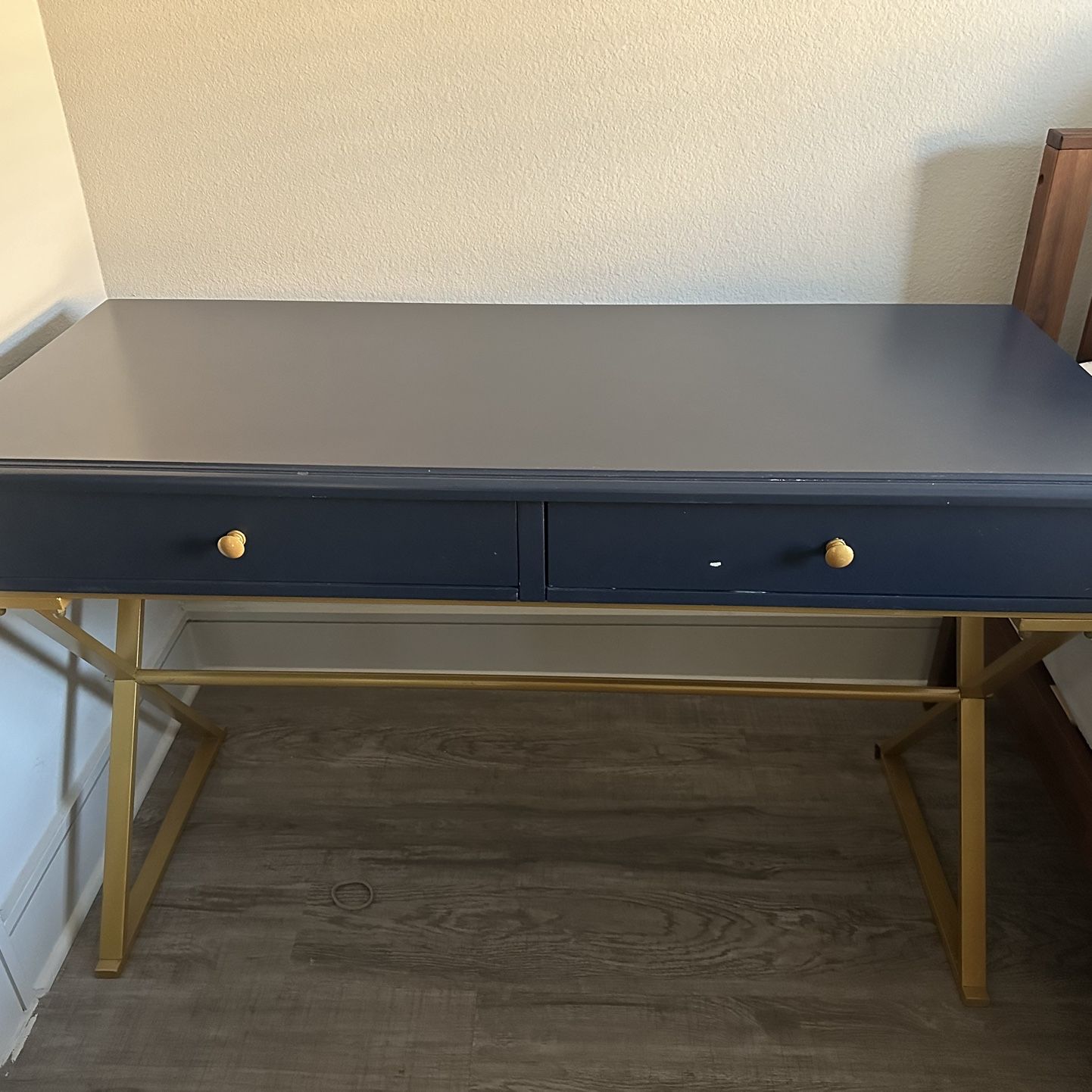 Desk/Vanity Table With Two Storage Drawers