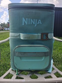 Ninja FrostVault Go Cooler Backpack (Cactus green)