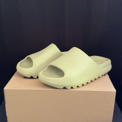 Yeezy Slide Resin 