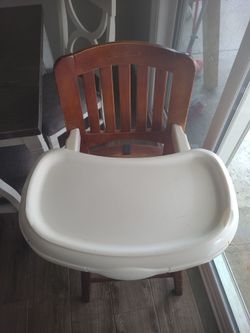 Baby high chair!!!🔥🔥