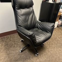 Ergonomic Upholstered Leather Executive Office Chair