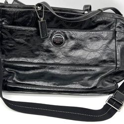 Coach Black Signature XL patented black leather F17940 Travel, Laptop, tote, weekender, diaper bag, purse, shoulder bag, satchel, 