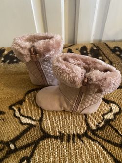 MYKOL KORS Infant Zip Up Booties $20.00