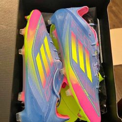 ADIDAS F50