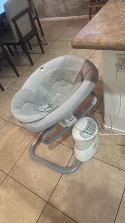 Graco Baby Swing – Gray – Good Condition